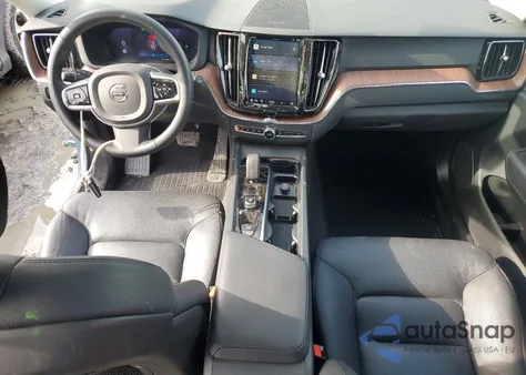 2024 Volvo Xc60 Plus z USA, uszkodzony, nr VIN YV4L12RL3R1744991